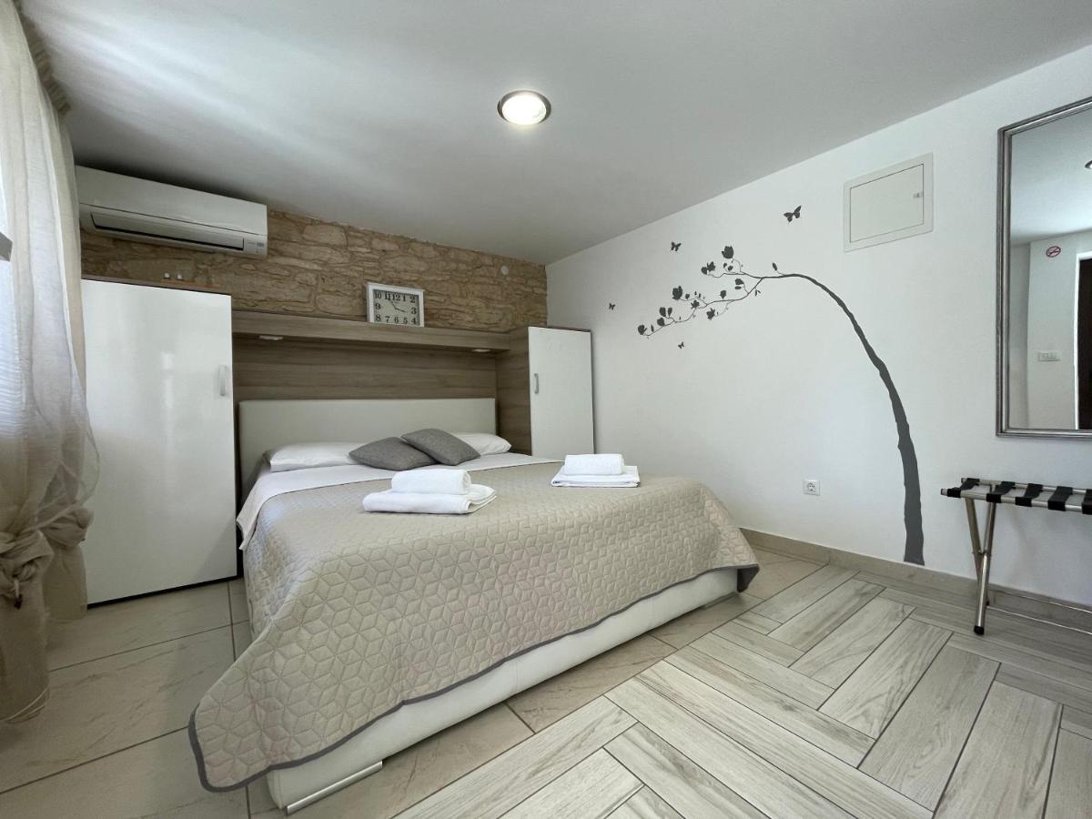 Apartment Nona Pula