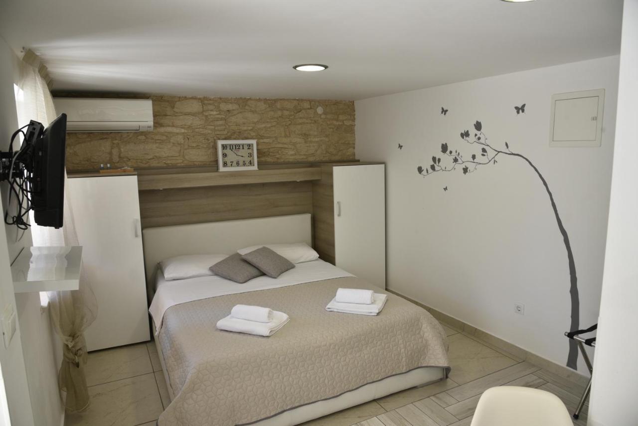 Nona Apartment